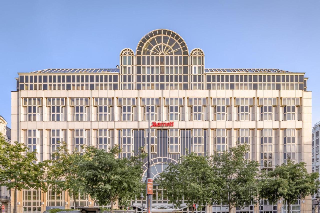 Vienna Marriott Hotel Exterior photo